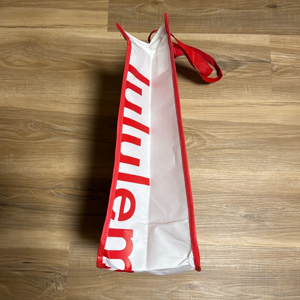 Lululemon Large Reusable Snap Closure Bag - Picture 2 of 4